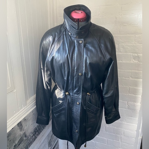 Vintage Italian leather jacket - Picture 5 of 11